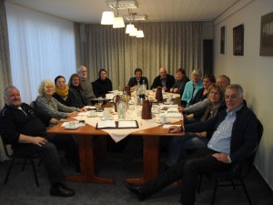 Mitglieder der Arbeitsgemeinschaft während einer Herbsttagung
