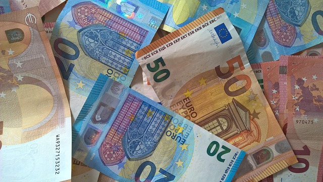 money-2801484_640